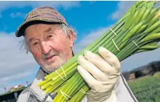  ??  ?? Ken, 75, from Cornwall, works at Dykelands Farm.