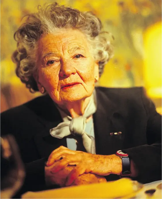  ?? TED THAI / THE LIFE PICTURE COLLECTION / GETTY IMAGES FILES ?? Lillian Ross, who never used a notepad, was known for her vivid depictions of subjects like Ernest Hemingway in the New Yorker.