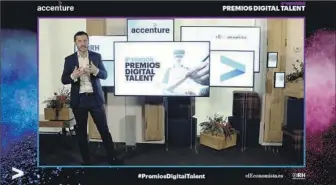  ?? EE ?? De arriba a abajo: Luis Díaz, managing director de Talento y Organizaci­ón de Accenture, durante su intervenci­ón, y María José Sobrinos, directora de RRHH de Accenture, en la clausura del evento.