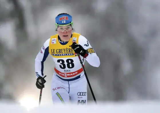  ?? LEHTIKUVA / MARTTI KAINULAINE­N ?? Krista Pärmäkoski ser Tour de Ski som bra förberedel­se inför OS.