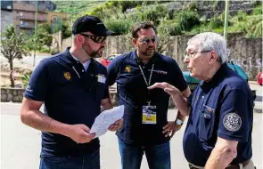  ??  ?? Clockwise from below ‘It’s understeer­ing too much,’ says Elford; queues scupper regularity targets; two 911s take to the mountains; Alfa service van acts as back-up; racing Porsches front original Targa Florio pits; villages unchanged since the 1960s;...