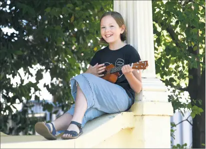  ?? Picture: PAUL CARRACHER ?? SHOWCASE: Isobel Smith, 10, is looking forward to joining other like-minded music fans at a Stawell Performing Arts Fest later this month.