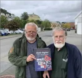  ?? FOTO: SVEIN MORTEN HAVAAS ?? John Christian Førstrup og Bjørn Davidsen jobber med en ny bok om okkupasjon­en i Vest-agder. Nå trenger de både bildehjelp og kontakt med tidsvitner.