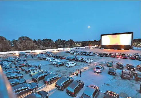  ?? F.E. ?? Desde el 2018 funciona por temporada El Autocinema, ubicado en la avenida Gregorio Luperón.