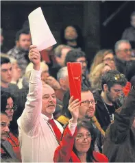  ?? Pictures: Mhari Edwards. ?? Shadow chancellor John Mcdonnell, and audience members contributi­ng to the Scotland in the World debate.