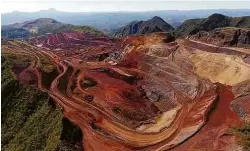  ?? Divulgação ?? Mineração na Serra do Curral, perto de Belo Horizonte