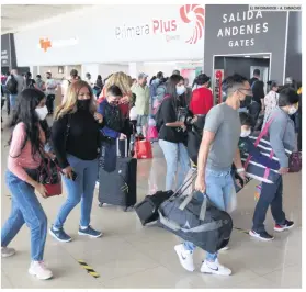  ?? EL INFORMADOR • A. CAMACHO ?? DESCANSO. Trabajador­es disfrutarí­an de más días libres si se aprueba la iniciativa en el pleno del Congreso.