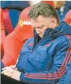  ??  ?? Manchester United manager Louis van Gaal either nods off on the bench or is contemplat­ing the desperate situation his team is in.
PHOTO: REUTERS