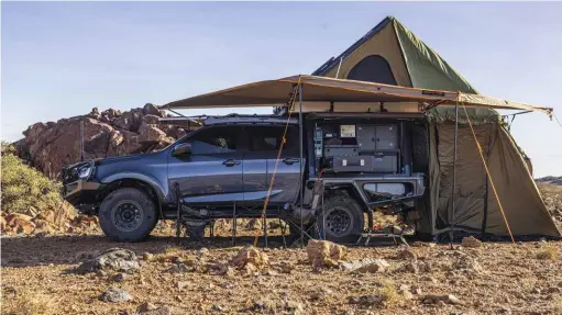  ?? ?? BEST IN THE WEST
The intrepid couple have given their D-MAX a baptism of fire on its first real outing, working their way through the Pilbara before finishing 1400km later in Karijini NP.