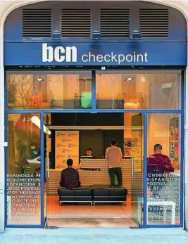  ??  ?? BCN Checkpoint fue pionero en introducir la prueba rápida de VIH en entornos no clínicos