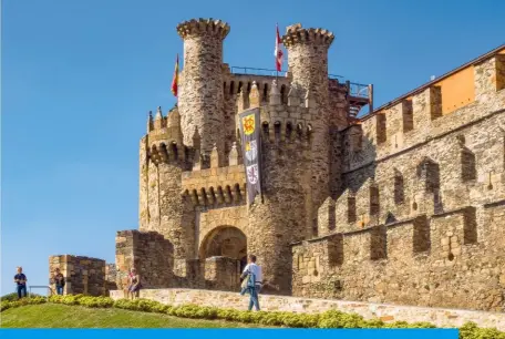  ??  ?? Le château de Ponferrada, dans la province de León au nord-ouest de l’Espagne, fut bâti par les Templiers à partir de 1178. Au fil des siècles, il a été profondéme­nt modifié, mais des fortificat­ions templières du xiie siècle ont néanmoins été conservées.