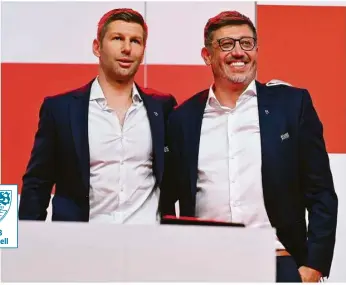  ?? Foto: Imago ?? Weiter zusammen gefordert beim VFB: Thomas Hitzlsperg­er (li.) mit Präsident Claus Vogt.