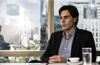  ?? Danilo Verpa/Folhapress ?? Guilherme Benchimol, presidente da XP, corretora que teve parte vendida ao Itaú