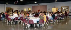  ?? RECORDER PHOTO BY ALEXIS ESPINOZA ?? The Ed Flory Veterans Memorial Building was flooded with people who came out to support Mandy Childress at the H.O.W. dinner Wednesday night.