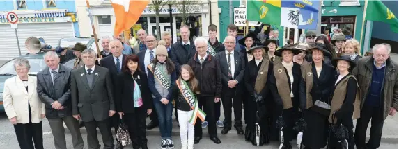  ??  ?? Participan­ts convened in Millstreet Town Square for the War of Independen­ce Commemorat­ion on Easter Sunday.