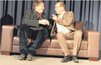  ?? FOTO: BIANKA ROITH ?? Uwe Zellmer (links) und Bernhard Hurm (rechts) wissen alles über die schwäbisch­e Seele.