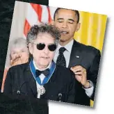  ??  ?? ,en què Martin Scorsese recrea la llegendàri­a gira del 1975; a sota, el president Obama penjant la medalla de la Llibertat a Bob Dylan el 29 de maig del 2012