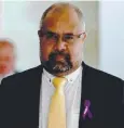  ??  ?? CONCERNS: Cook MP Billy Gordon spoke to residents.