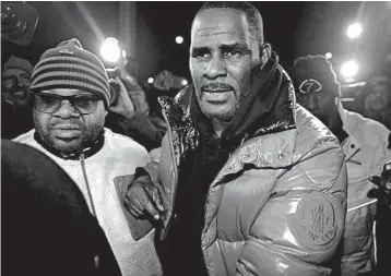  ?? CHRIS SWEDA/CHICAGO TRIBUNE ?? R&amp;B star R. Kelly, who turned himself in and was arrested Friday in Chicago, is accused of sexually abused four people.