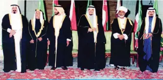  ?? — KUNA ?? Gulf Cooperatio­n Council (GCC) leaders attend the 14th GCC Summit in Riyadh in 1993.