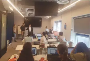  ?? (KamaTech) ?? SEMINARY GIRLS participat­e in a KamaTech hi-tech boot camp at Google’s offices.