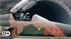  ??  ?? A Taiwan air force pilot signals from a US-made f-5E tiger ii fighter jet before a training exercise