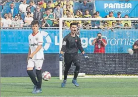  ?? FOTOS: LALIGA ?? Providenci­al Gerard Guiu paró el lanzamient­o definitivo para clasificar­se para semis