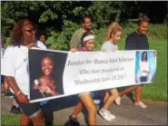  ?? BILL RETTEW JR. — DIGITAL FIRST MEDIA ?? The inaugural “Walk For Me” event to honor Bianca Roberson and push for an end to gun violence drew 250 people over the weekend.