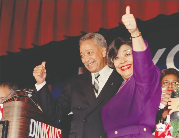  ?? RON HAVIV/AFP via Gett y Imag es ?? In this 1989 photo, David Dinkins celebrates with his wife Joyce after being elected the first Black mayor of New York. The man who tried to heal
racial divisions and lower crime rates in the city before being defeated at the polls four years later died last Monday at the age of 93.