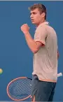  ?? ?? Il giorno di Flavio
Giornata speciale per Flavio Cobolli, 21 anni, n.62 Atp: sarà lui a tenere a battesimo il debutto di Rafa