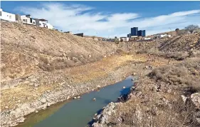  ?? ?? hay una alta propensión a construir nuevos desarrollo­s habitacion­ales y edificios comerciale­s alrededor de la presa el rejón: usuarios