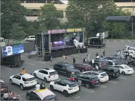  ?? DAVE KOTINSKY — POLK IMAGING FOR WESTFIELD VIA AP ?? Drive ’N’ Drag drew a crowd to Westfield Garden State Plaza, in Paramus, N.J.