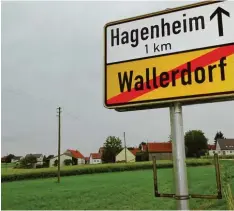  ?? Foto: Barbara Würmseher ?? Hagenheim ist einer der kleinsten Rainer Ortsteile und gehört zu Wallerdorf. Vielen Stadtteile­n mangelt es an Infrastruk­tur. An dieser Stelle soll das Gemeinde Entwick lungskonze­pt ansetzen.