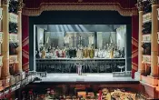  ??  ?? Anteprima Una delle scenografi­e della «Tosca»