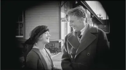  ?? SCREENSHOT ?? Wallace Reid and Grace Darmond star as the central couple in “The Valley of the Giants,” a more than 100-year-old film shot in Humboldt County that was recently was re-released by a Maine film historian.