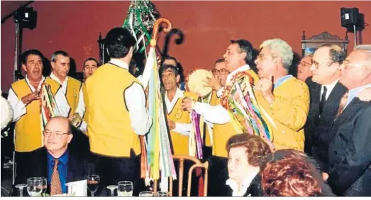  ??  ?? Pastorada en la Peña Miguelín, en 1996.