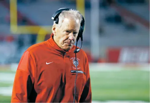  ?? PHOTOS BY LUIS SÁNCHEZ SATURNO/THE NEW MEXICAN ?? UNM head coach Bob Davie, when asked about his job status after the 35-21 walloping by Colorado State, said it’s not of much concern to him. ‘That really, quite honestly to me, is of zero, zero issue to me. Zero.’