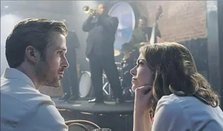  ?? . ?? Ryan Gosling y Emma Stone dan vida a los protagonis­tas de este exitoso musical romántico