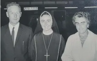  ?? ?? Sister Sheila O’toole with her parents, Michael Joseph O’toole and Doris Elenor O’toole.