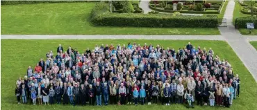  ?? Foto: Dänisches Nationalmu­seum ?? Familienfo­to der vermeintli­chen Nachkommen Gorms des Alten