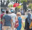  ?? FOTO: DPA ?? Touristenm­assen in Istanbul – das war einmal. Die Metropole leidet heute an Besucherma­ngel.