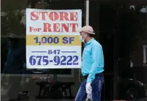  ?? THE ASSOCIATED PRESS ?? Prediction­s of a recession combined with high interest rates and inflation make it a daunting time to enter the real estate market. But that doesn’t make it wrong in all cases.