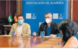  ?? D. A. ?? Juan Antonio Lorenzo durante la rueda de prensa de ayer.