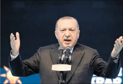  ??  ?? OPTUŽBE Onaj tko postavi pitanje ekonomske i ekološke opstojnost­i projekta izdajica je, kaže Erdoğan