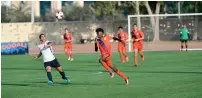  ??  ?? Youngsters giving it their all in the du LaLiga competitio­n.