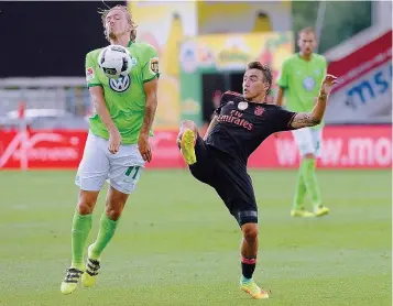  ??  ?? André Horta encheu o campo e o olho de Rui Vitória no jogo com o Wolfsburgo