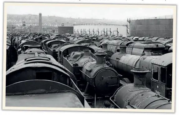  ?? NE PREEDY/RM ARCHIVE ?? GWR and Southern locos awaiting their fate at Woodham Bros' scrapyard on March 30, 1968. The chimney of the Hood Road pumping station can be seen in the distance.