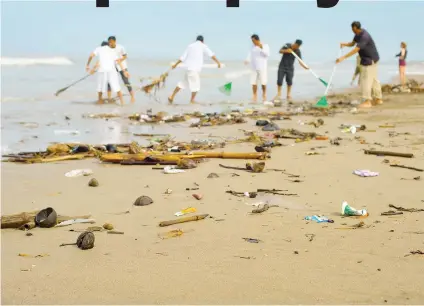  ?? Shuttersto­ck/La República ?? Las playas tienen más basura desde que inició el confinamie­nto.