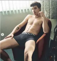  ??  ?? El cantante Shawn Mendes, nueva imagen de Calvin Klein