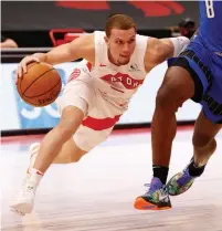  ?? SCOTT AUDETTE GETTY IMAGES FILE PHOTO ?? Malachi Flynn of the Toronto Raptors drives to the basket against the Orlando Magic on Jan. 31 at Amalie Arena.